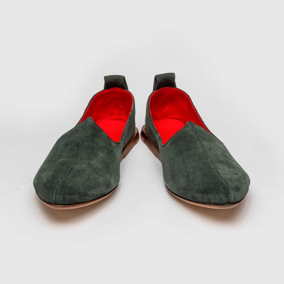 Pair of JOCO Granada Mojri (jutti) loafers in olive green suede with red lambskin lining, handmade in Italy
