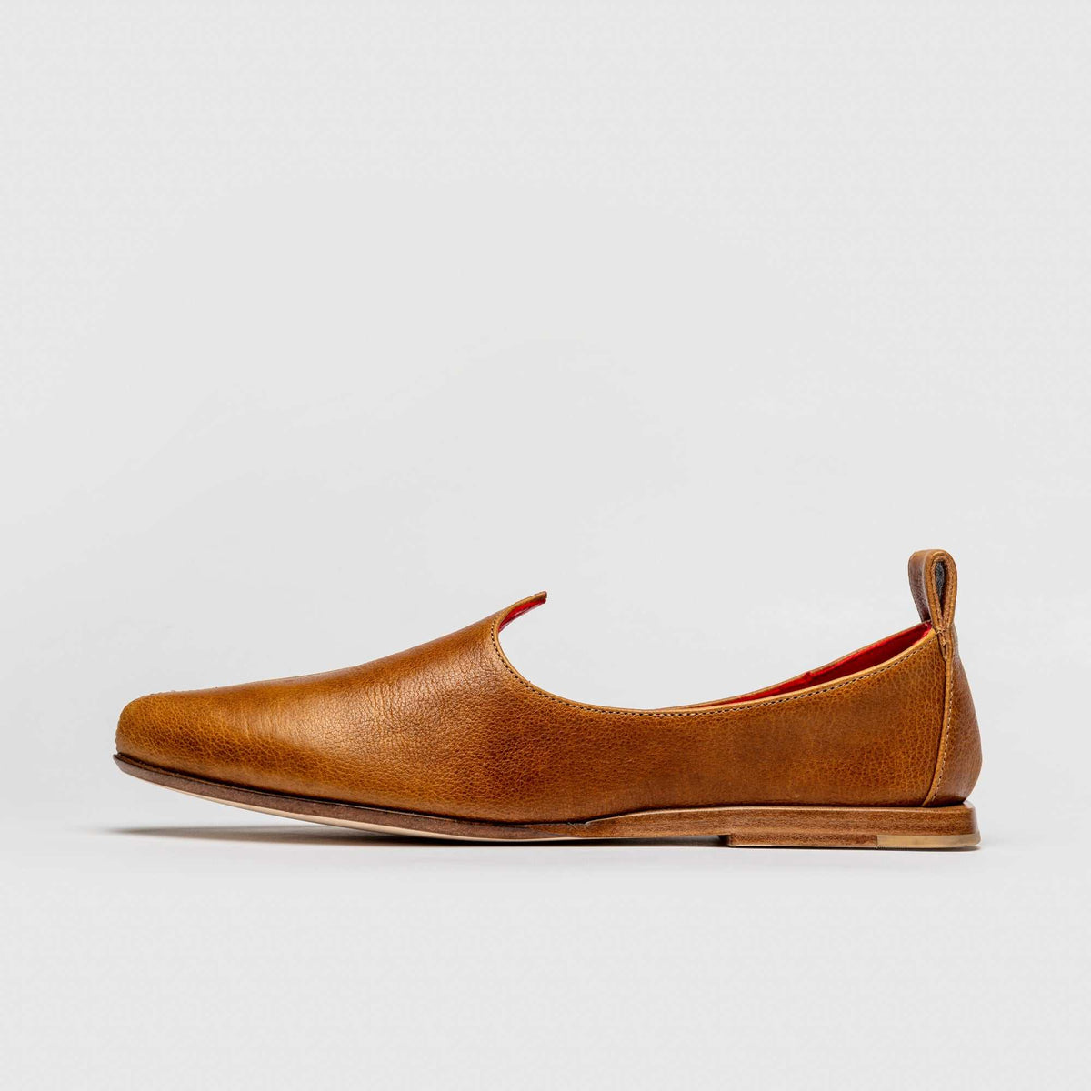JOCO Jodhpur women's Mojri loafer in cognac brown calfskin, red lambskin lining, handmade in Lucca, Italy