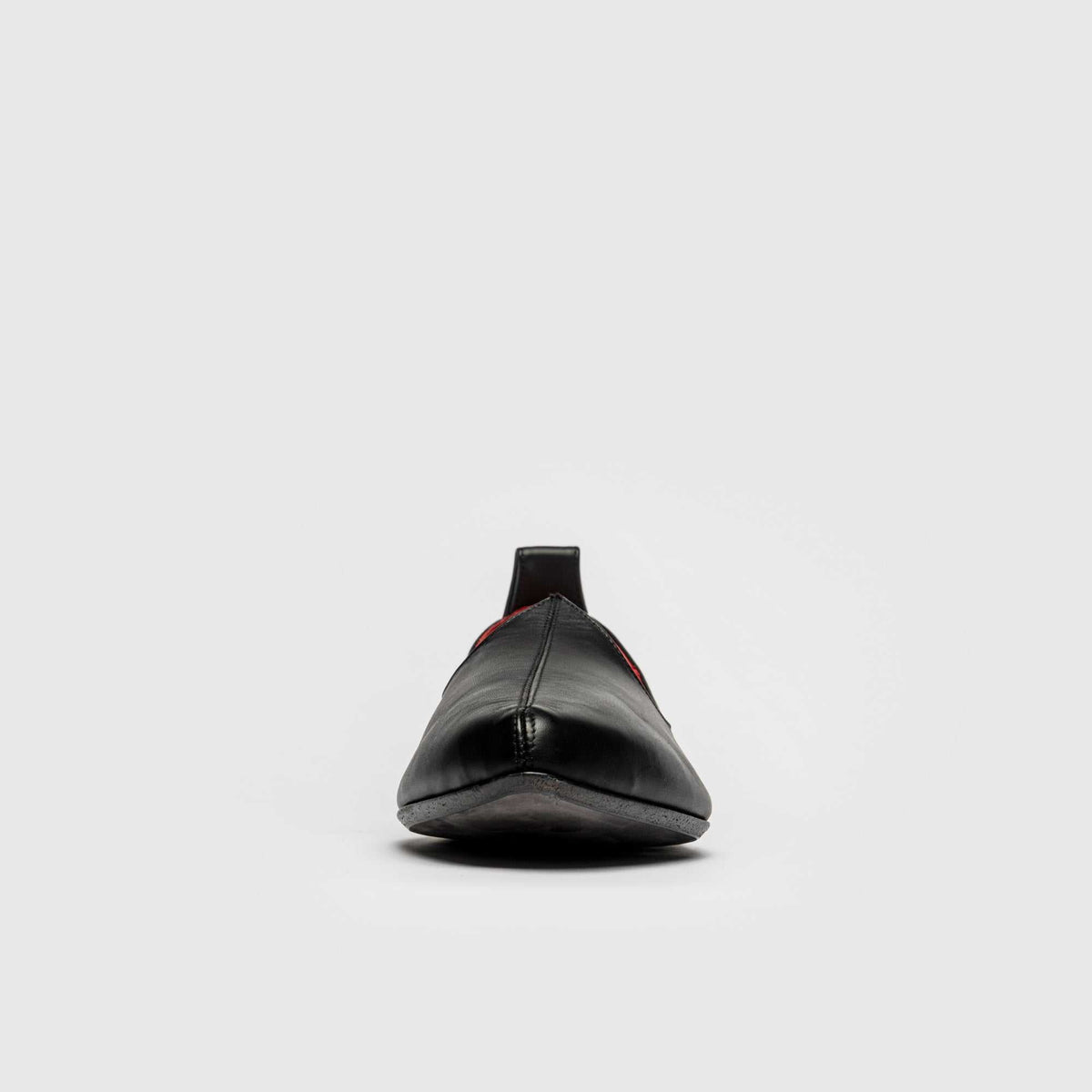 JOCO Jodhpur men's Mojri loafer in black calfskin, red lambskin lining, handmade in Lucca, Italy