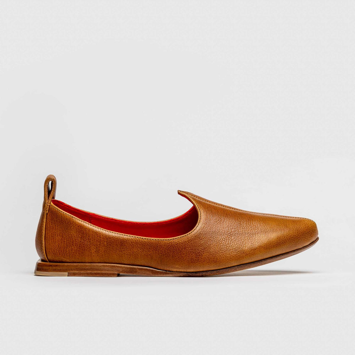 JOCO Jodhpur women's Mojri loafer in cognac brown calfskin, red lambskin lining, handmade in Lucca, Italy